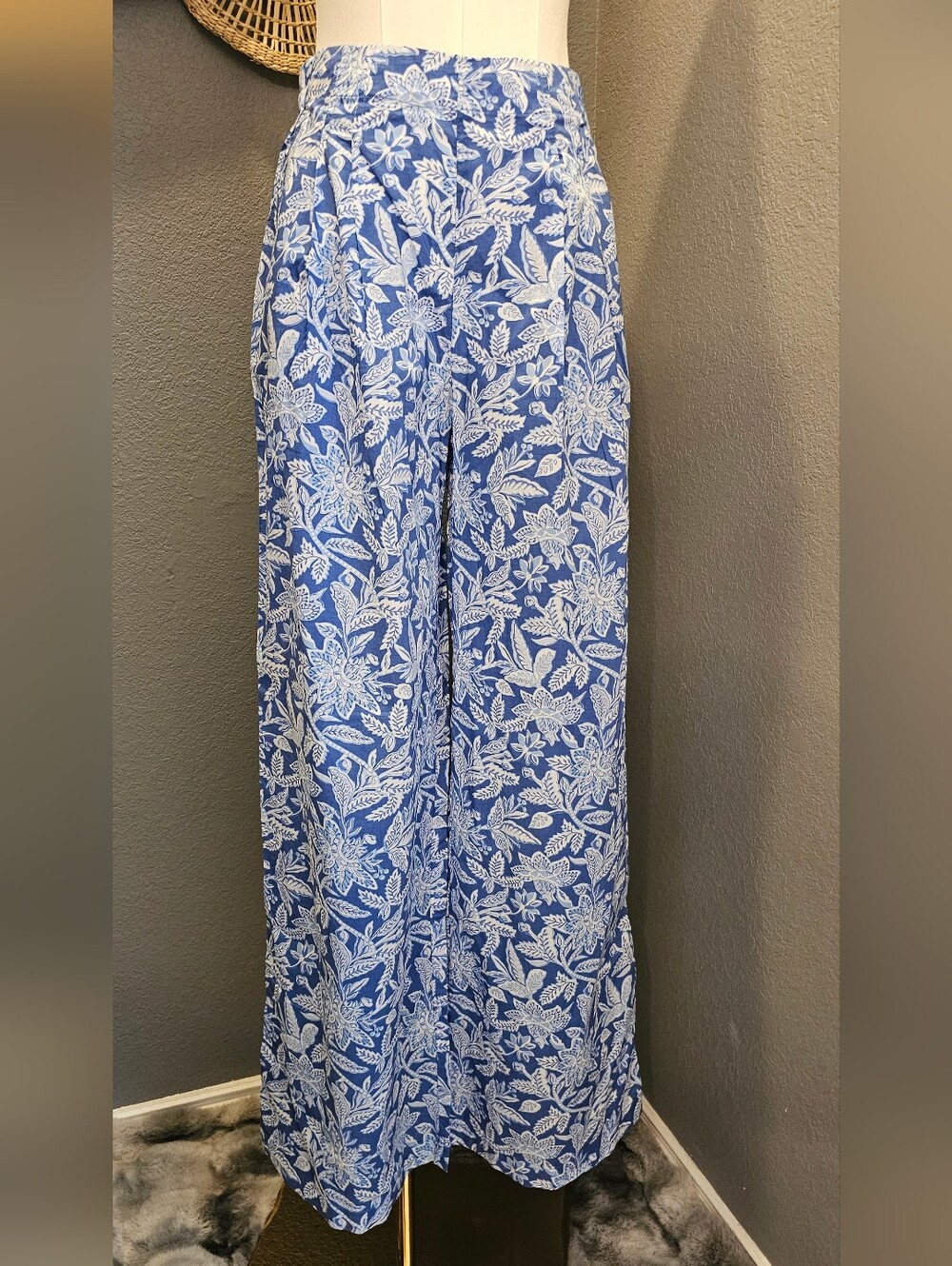 J.McLaughlin Cara Wide Leg Pants Blue Bloomsbury Floral NWT XS & S